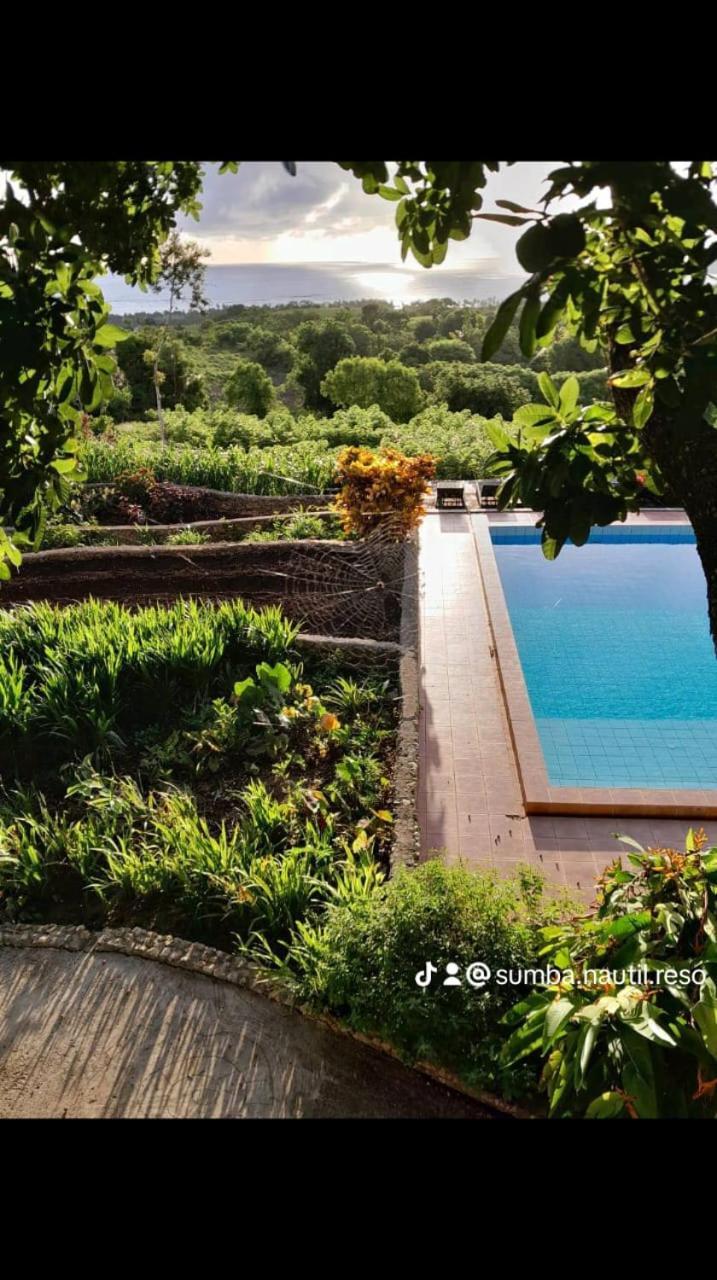 Deke Sumba Nautil Resort מראה חיצוני תמונה