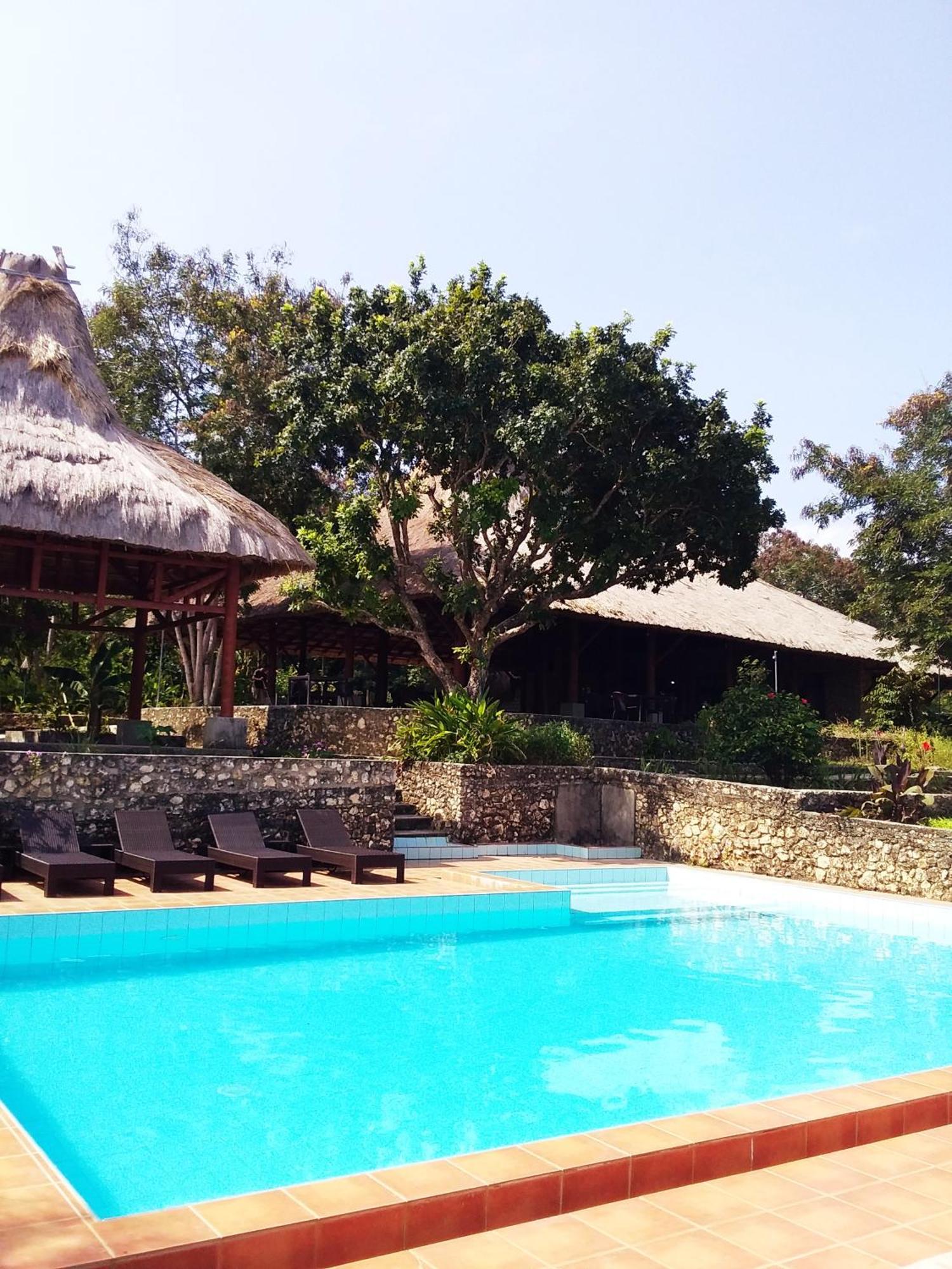 Deke Sumba Nautil Resort מראה חיצוני תמונה